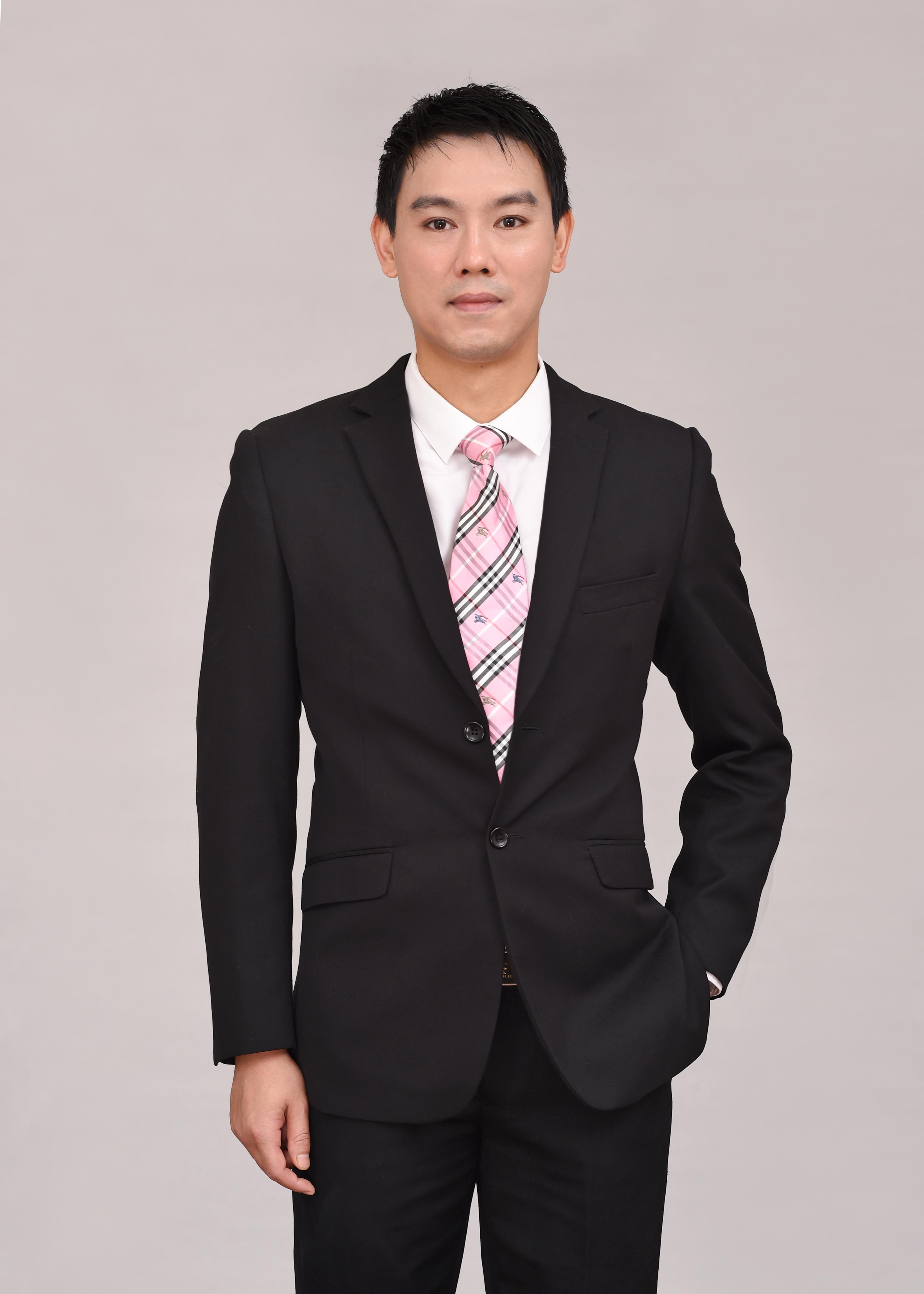 杨权 联合创始人 & 首席运营官